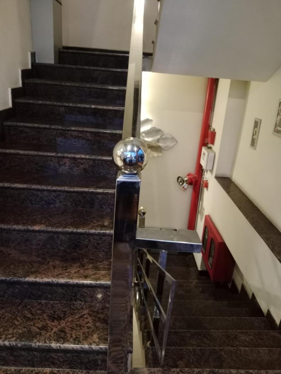 Luxe Retreat Hotel New Delhi